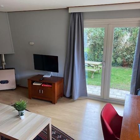 Park Konijnenburg Villa Putten Luaran gambar